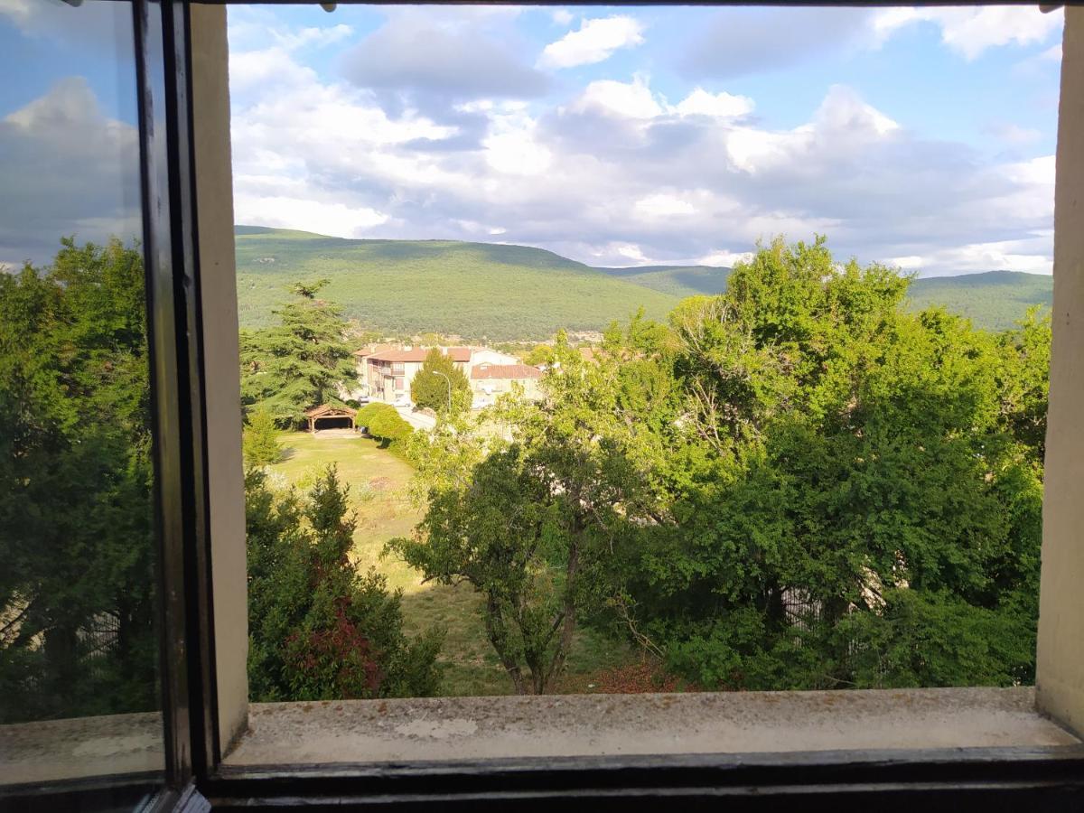 فينويسا Hostal Urbion المظهر الخارجي الصورة